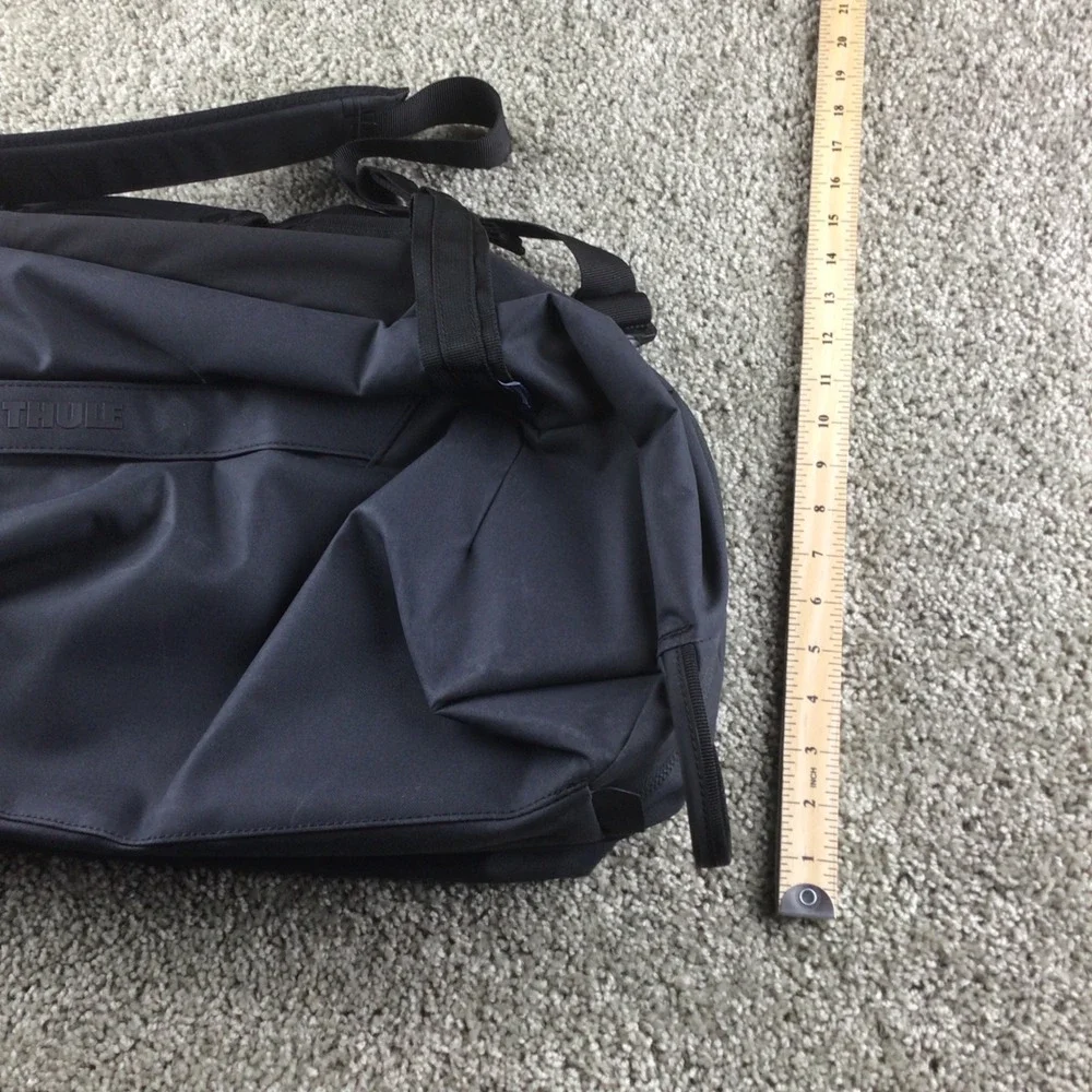 Thule Aion Duffel 35L Black Waxed Canvas Travel Bag Crossbody 3204725 NEW